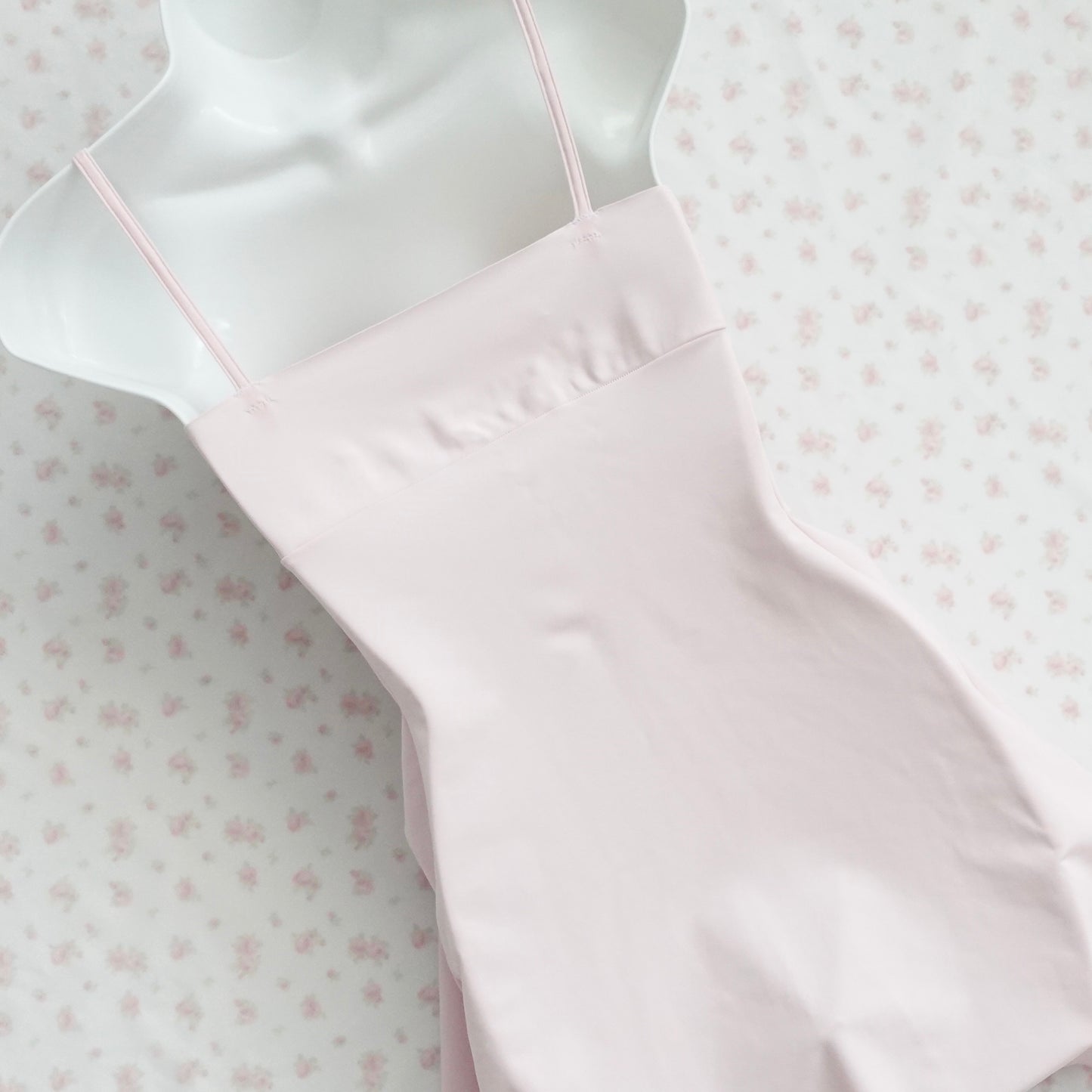 The Layla Dress in Pink (Costume)