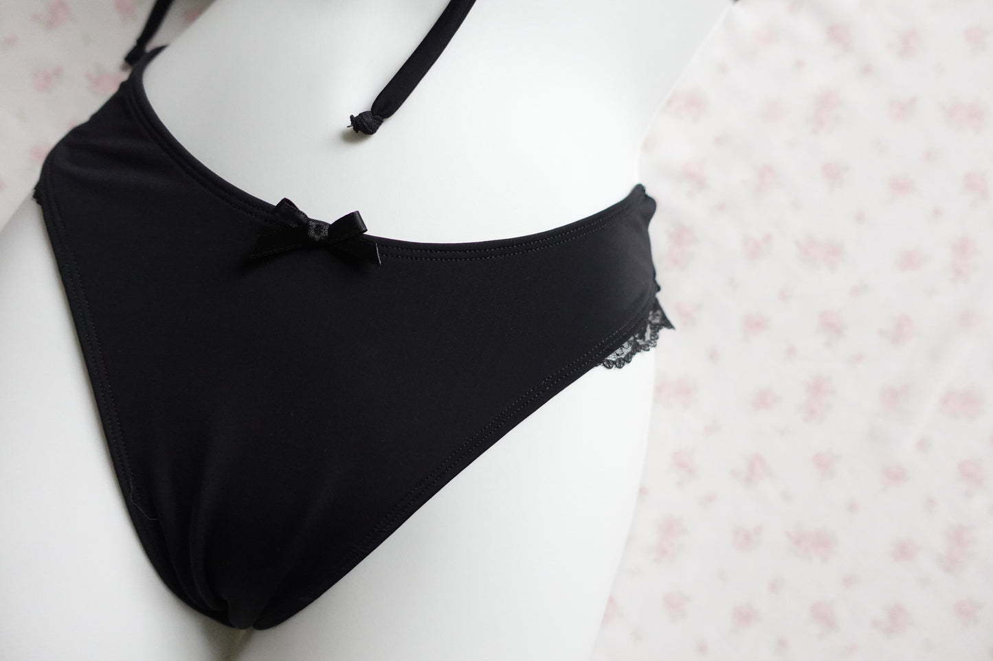 The Black Bathing Suit (V2) (Ready to ship next day until stock runs out <3)